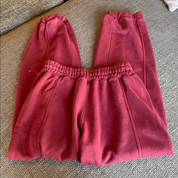 NWT FREE PEOPLE Sprint To The Finish Pants! - Picture 5 of 5